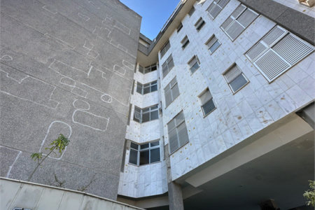 Cobertura à venda com 4 quartos, sendo 2 suítes,  em Braga, Cabo Frio, RJ