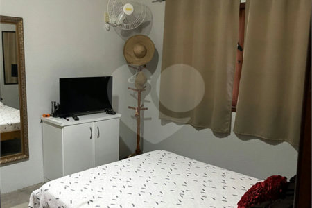 Chácara à venda com 4 quartos em Retiro, São Pedro da Aldeia, RJ