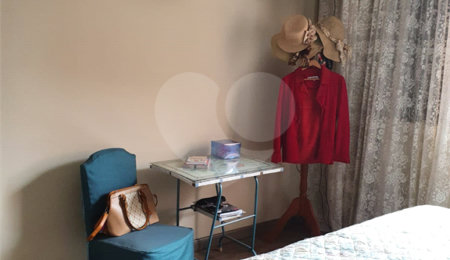 Sobrado à venda com 3 quartos, sendo 1 suíte, em Tremembé, São Paulo, SP