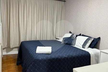 Apartamento à venda com 3 quartos, sendo 1 suíte, em Santa Cecília, São Paulo, SP