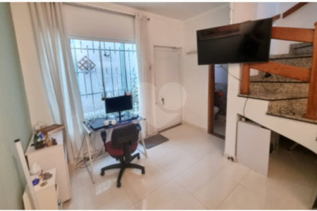 Casa à venda com 2 suítes em Parada Inglesa, São Paulo, SP