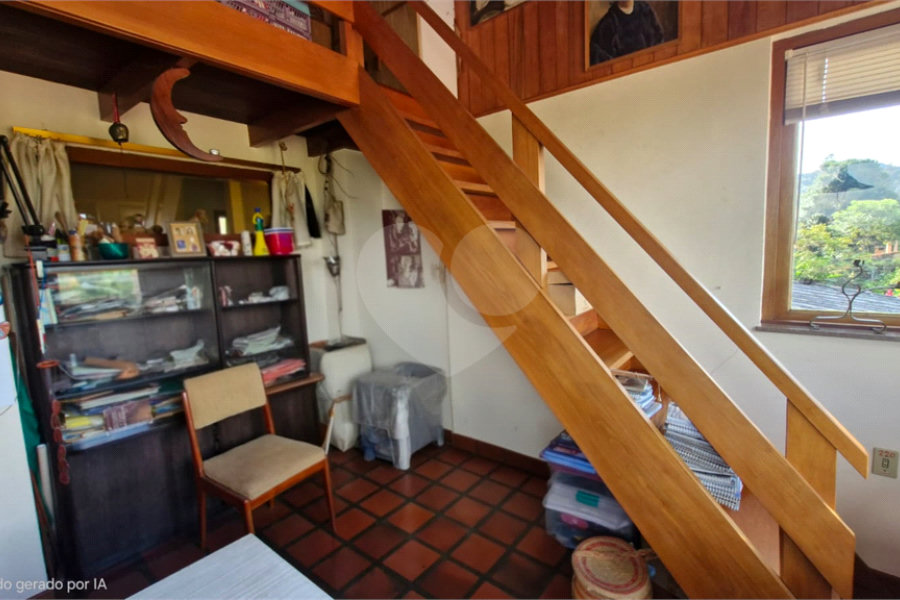 Sobrado à venda com 4 quartos, sendo 1 suíte, em Tremembé, São Paulo, SP