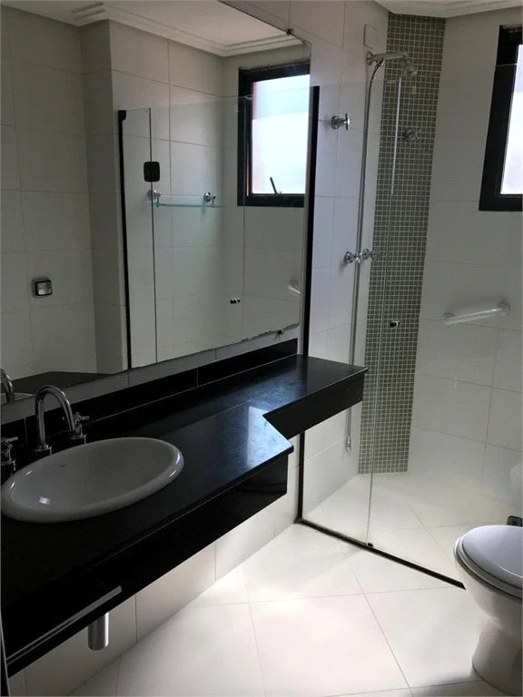 Apartamento à venda com 3 quartos, sendo 1 suíte, em Vila Andrade, São Paulo, SP