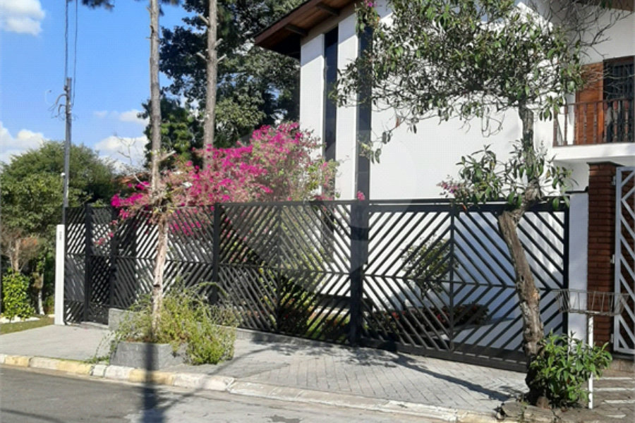 Sobrado à venda com 4 suítes em Tremembé, São Paulo, SP