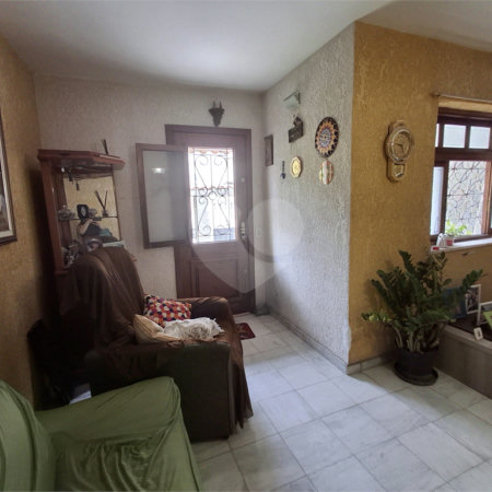 Casa à venda com 6 quartos, sendo 1 suíte, em Andaraí, Rio de Janeiro, RJ