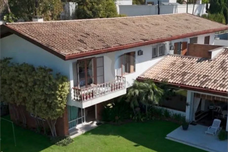 Casa à venda com 5 quartos, sendo 3 suítes, em Jardim Guedala, São Paulo, SP