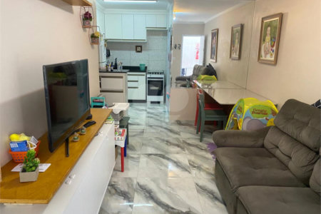 Casa à venda com 2 suítes no condomínio Residencial North Capricho, São Paulo - SP