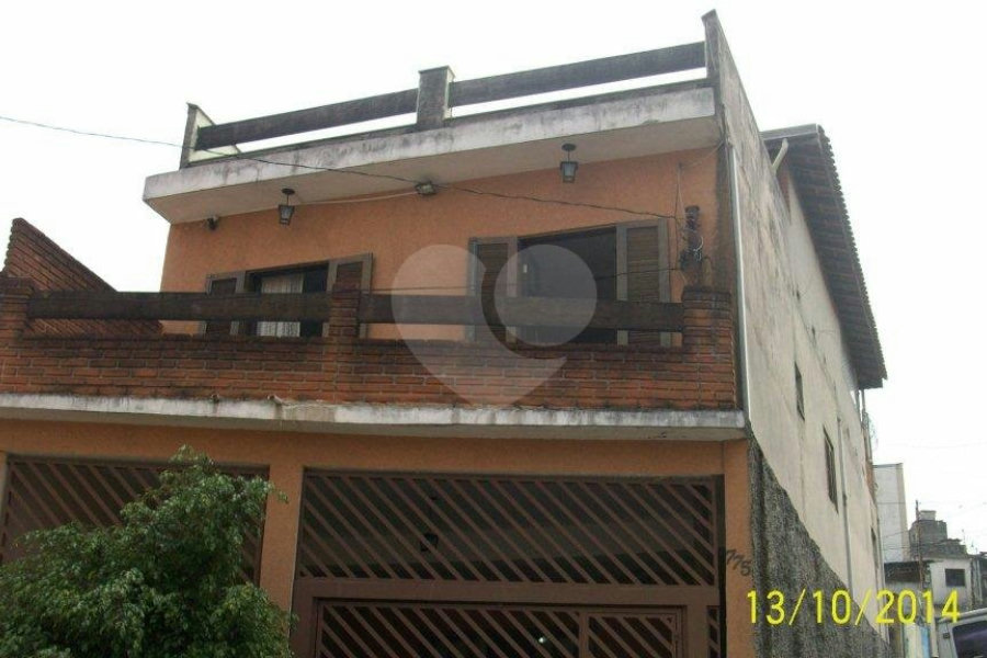 Sobrado à venda com 5 quartos, sendo 1 suíte, em Parada Inglesa, São Paulo, SP