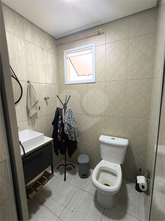 Casa à venda com 2 quartos, sendo 1 suíte, em Jardim Cacique, Suzano, SP