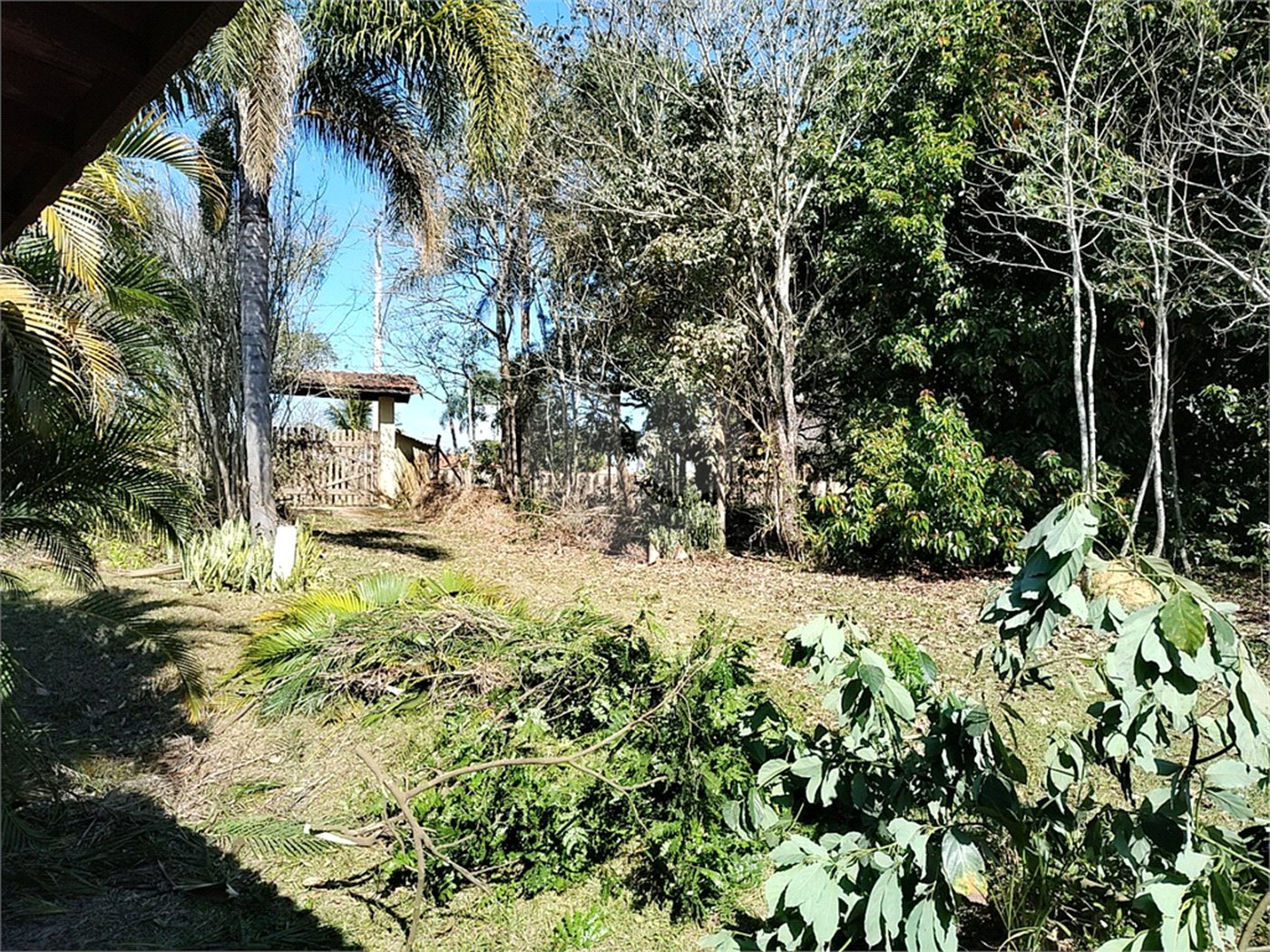 Sítio à venda com 3 quartos, sendo 1 suíte,  em Da Barra, Salto de Pirapora, SP