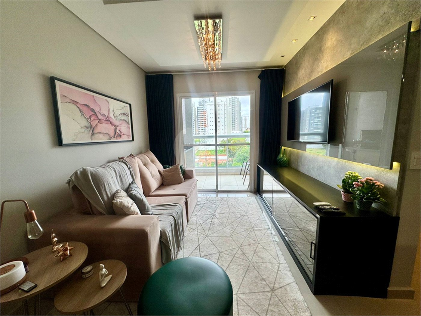Apartamento à venda com 3 quartos, sendo 1 suíte, em Parque Campolim, Sorocaba, SP