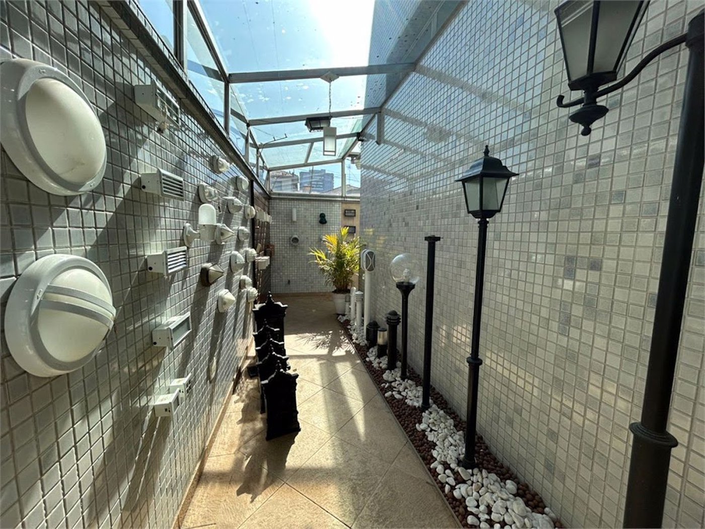 Sala para Alugar, 1629 M² por R$ 70.000 - Encruzilhada - Santos/Sp
