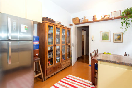 Casa à venda com 3 quartos, sendo 1 suíte, em Alto da Boa Vista, São Paulo, SP