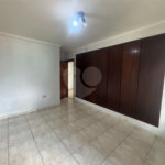 Casa à venda com 4 quartos, sendo 2 suítes, em Jardim Bela Vista, Guarulhos, SP