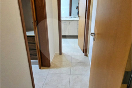 Casa para alugar com 4 quartos, sendo 2 suítes, no condomínio Portal de Itaici, Indaiatuba - SP