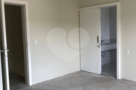 Casa à venda no condomínio Aruã, Mogi das Cruzes - SP