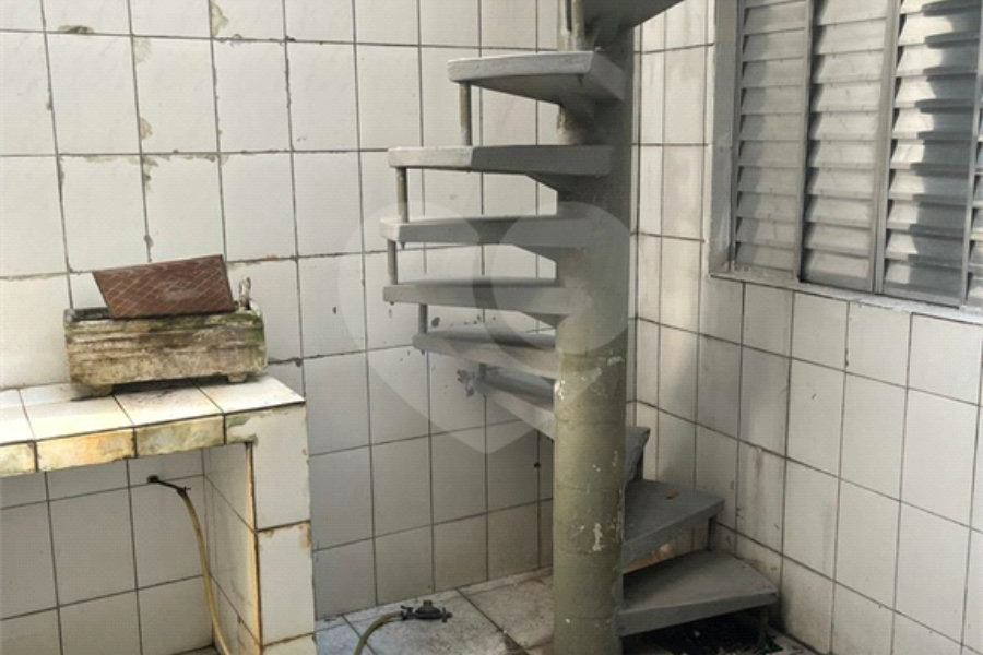 Casa à venda com 4 quartos, sendo 1 suíte, em Artur Alvim, São Paulo, SP