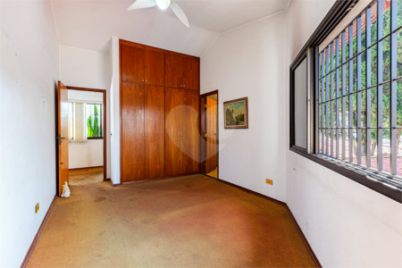 Casa à venda com 6 quartos, sendo 4 suítes, em Butantã, São Paulo, SP