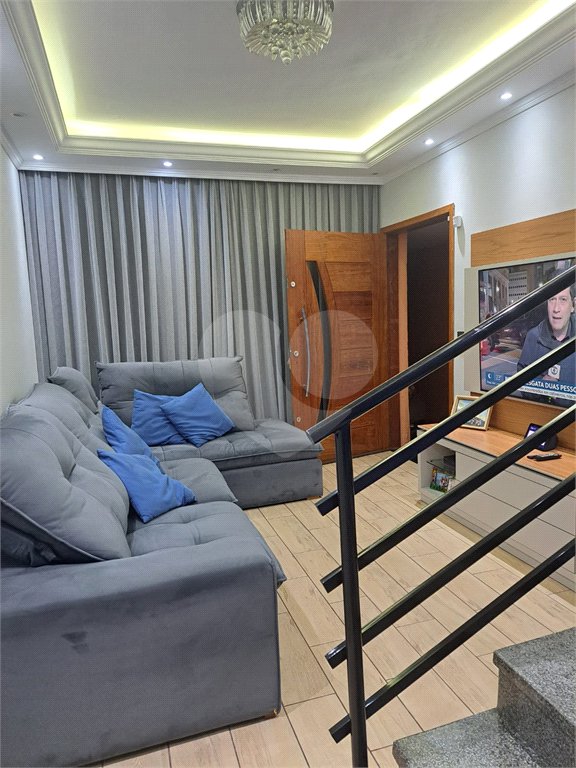 Sobrado à venda com 2 quartos em Jaraguá, São Paulo, SP