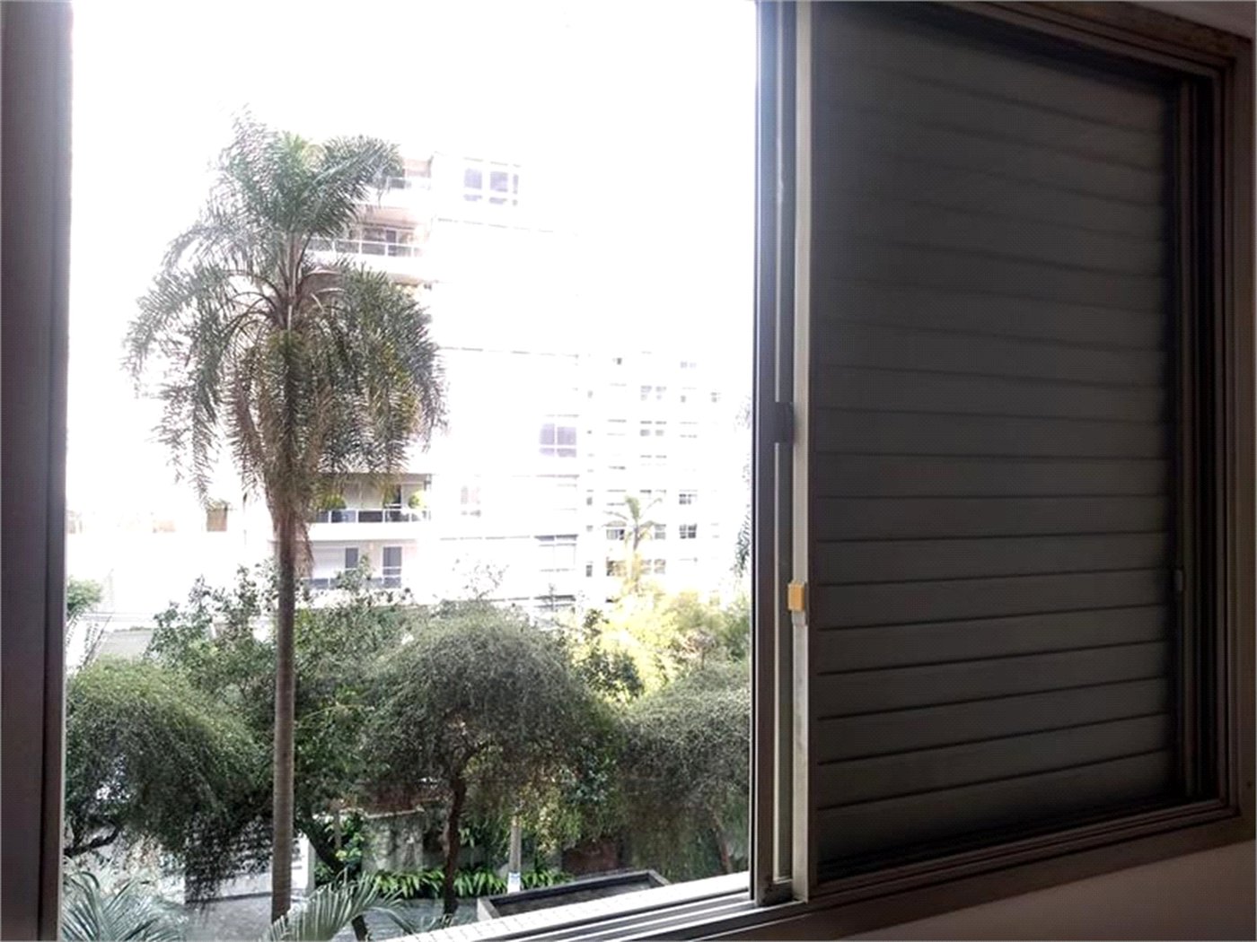 Apartamento para alugar com 3 quartos, sendo 1 suíte, em Jardim América, São Paulo, SP