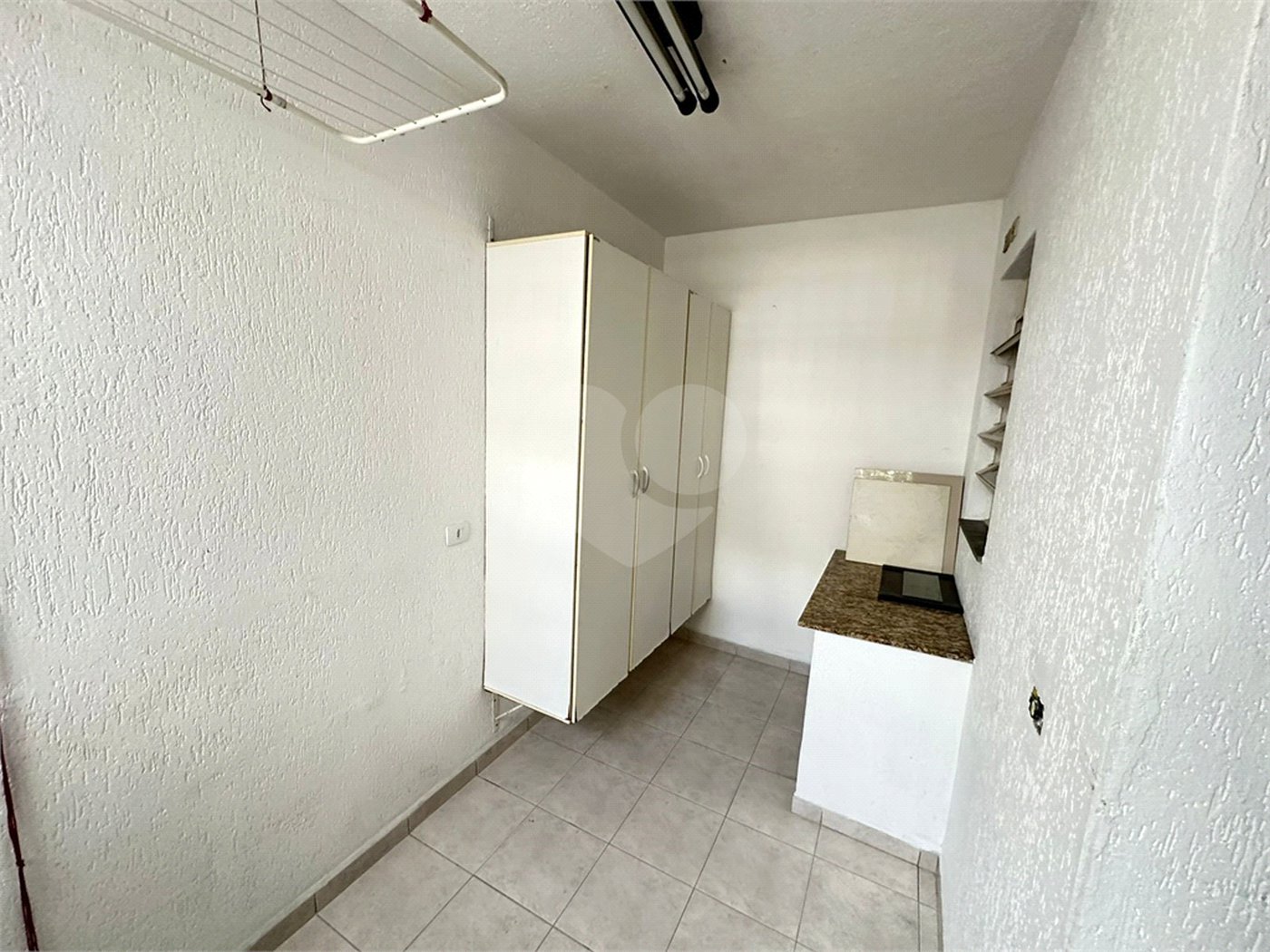 Casa à venda com 3 quartos, sendo 1 suíte, em Jardim Trussardi, São Paulo, SP