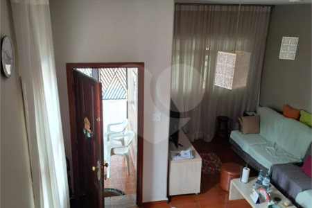 Sobrado à venda com 3 quartos em Santa Teresinha, São Paulo, SP