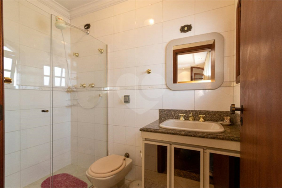 Casa à venda com 3 suítes em Vila Pereira Barreto, São Paulo, SP