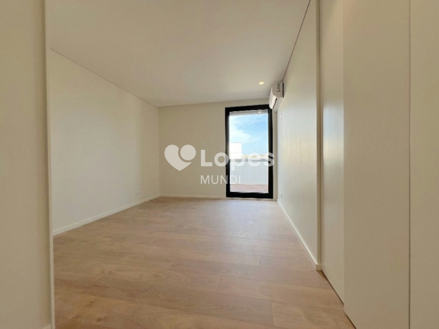 APARTAMENTO RESIDENCIAL em Porto - PT, Matosinhos