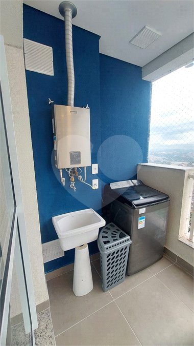 Apartamento para alugar com 3 quartos, sendo 2 suítes, em Barueri, Barueri, SP
