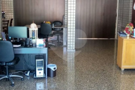 Sobrado à venda com 7 quartos, sendo 6 suítes, em Jardim Franca, São Paulo, SP