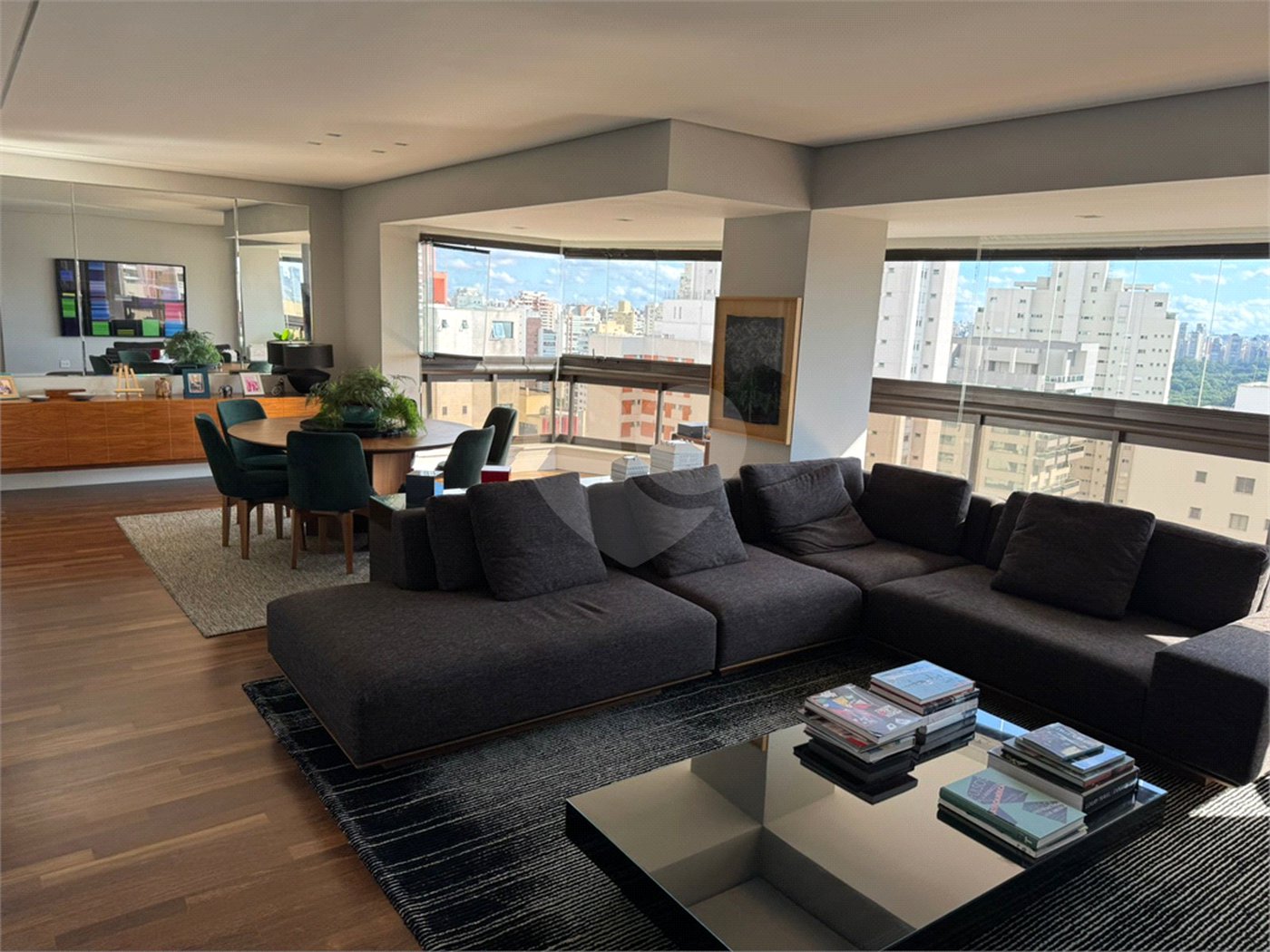 Apartamento à venda com 4 suítes em Paraíso, São Paulo, SP