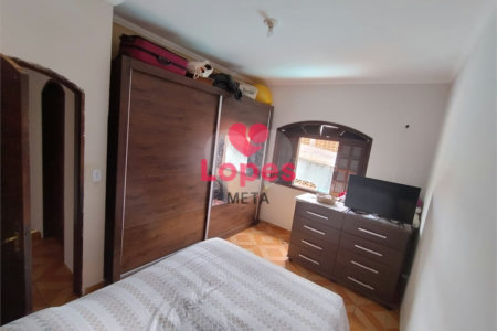 Casa à venda com 3 quartos, sendo 1 suíte, em Jardim Santa Inês Ii, São José dos Campos, SP