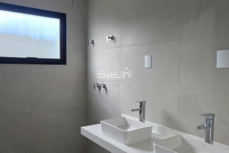 Casa à venda com 3 suítes em Loteamento Greenfield, Atibaia, SP