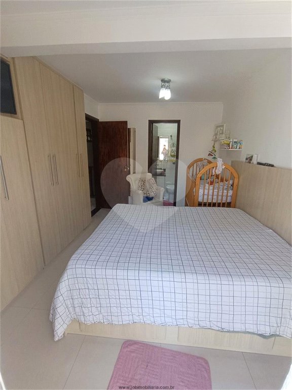 Sobrado à venda com 3 quartos, sendo 1 suíte, em Cidade Continental, São Paulo, SP