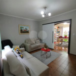 Casa à venda com 3 quartos, sendo 1 suíte, em Jardim Leocádia, Sorocaba, SP