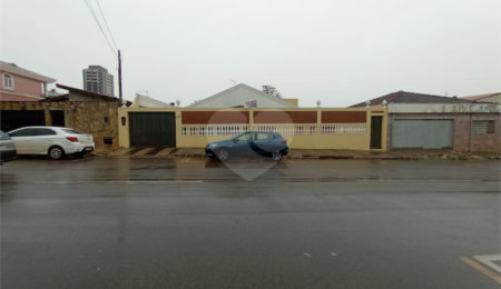 Casa à venda com 4 quartos, sendo 3 suítes, no Centro, Itapetininga, SP