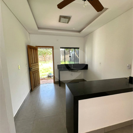 Casa para alugar com 2 quartos, sendo 1 suíte, em Parque dos Ipês III, Ponta Porã, MS