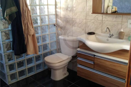 Sobrado à venda com 4 quartos, sendo 1 suíte, em Nova Itatiba, Itatiba, SP