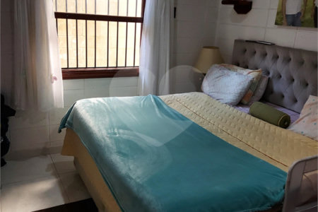 Casa à venda com 3 quartos, sendo 1 suíte, em Jardim Leonor, São Paulo, SP