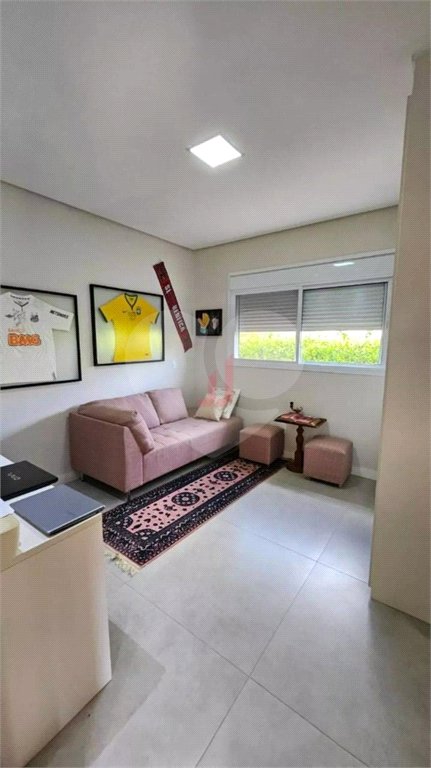 Casa à venda com 3 quartos, sendo 1 suíte, no condomínio Jardim Vale do Lago, Sorocaba - SP