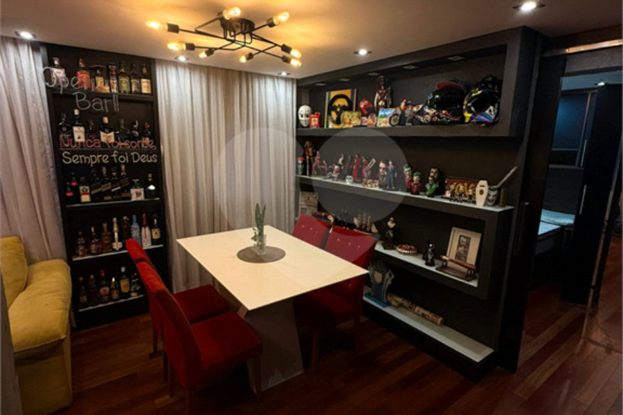 OPORTUNIDADE ÚNICA – APARTAMENTO COMPLETO, MOBILIADO E PRONTO PARA MORAR