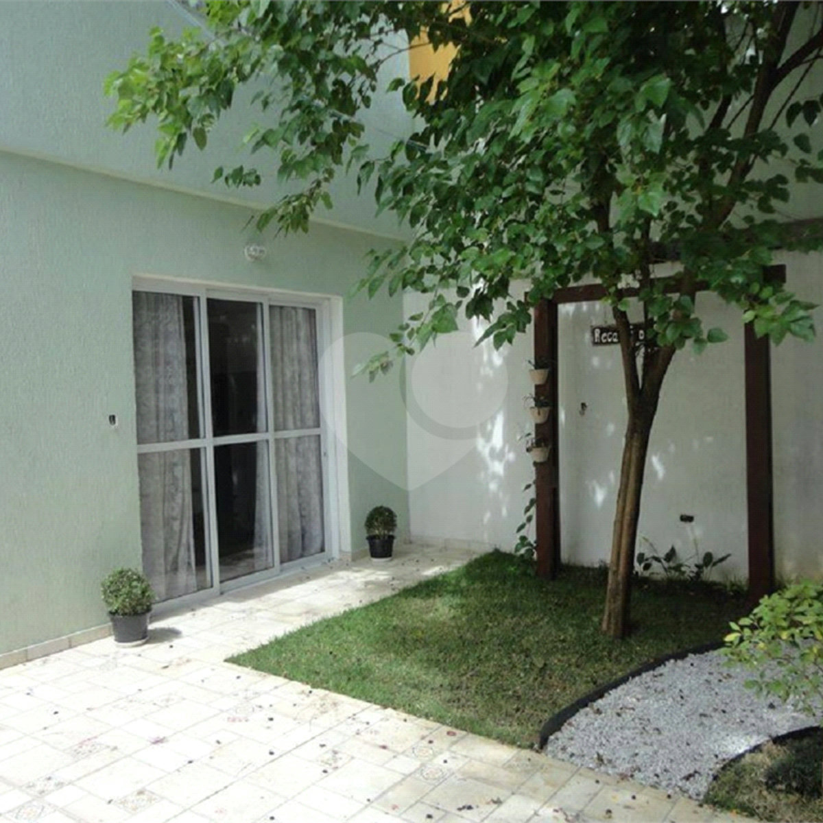 Sobrado à venda com 2 quartos em Chácara Monte Alegre, São Paulo, SP