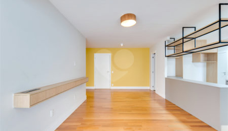 Apartamento à venda com 3 quartos, sendo 2 suítes,  em Santo Amaro, São Paulo, SP