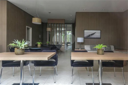 Apartamento à venda com 2 quartos em Aclimação, São Paulo, SP