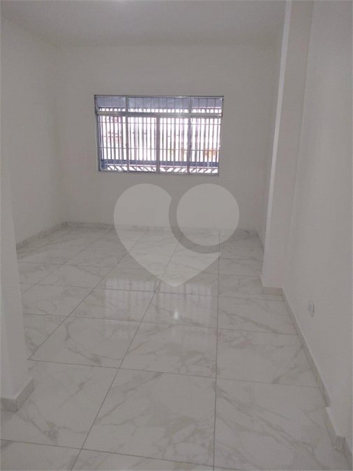 Sobrado à venda com 3 quartos, sendo 1 suíte, em Jaraguá, São Paulo, SP