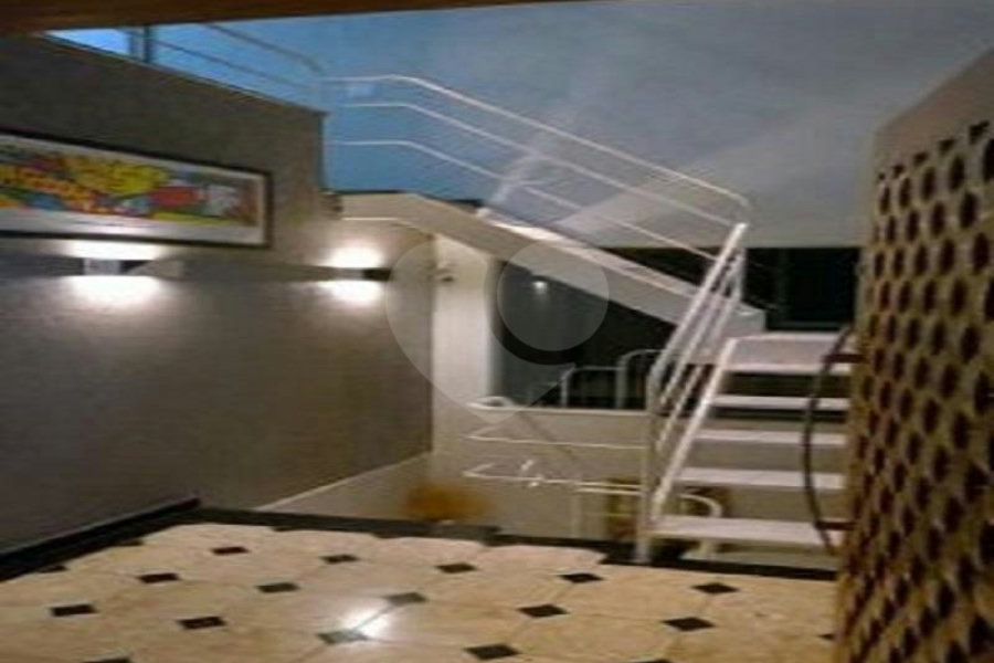 Sobrado à venda com 3 quartos, sendo 1 suíte, em Parada Inglesa, São Paulo, SP