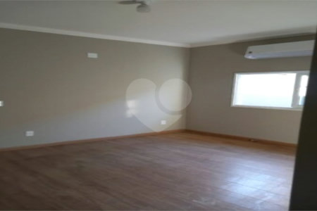 Casa à venda com 4 quartos, sendo 2 suítes, em Jardim Antártica, Ribeirão Preto, SP