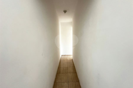 Apartamento para alugar com 3 quartos em Vila Monte Belo, Itaquaquecetuba, SP