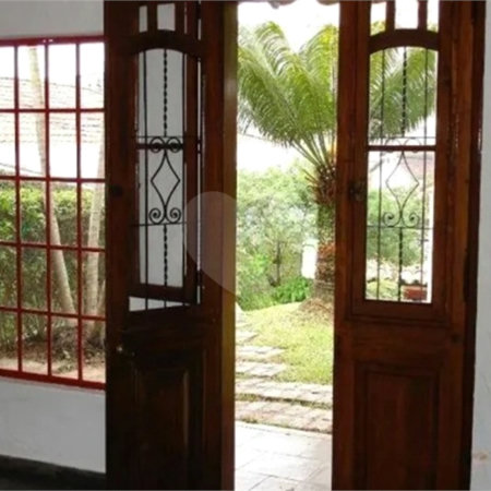 Sobrado à venda com 4 quartos, sendo 1 suíte,  em Vila Rosália, Guarulhos, SP