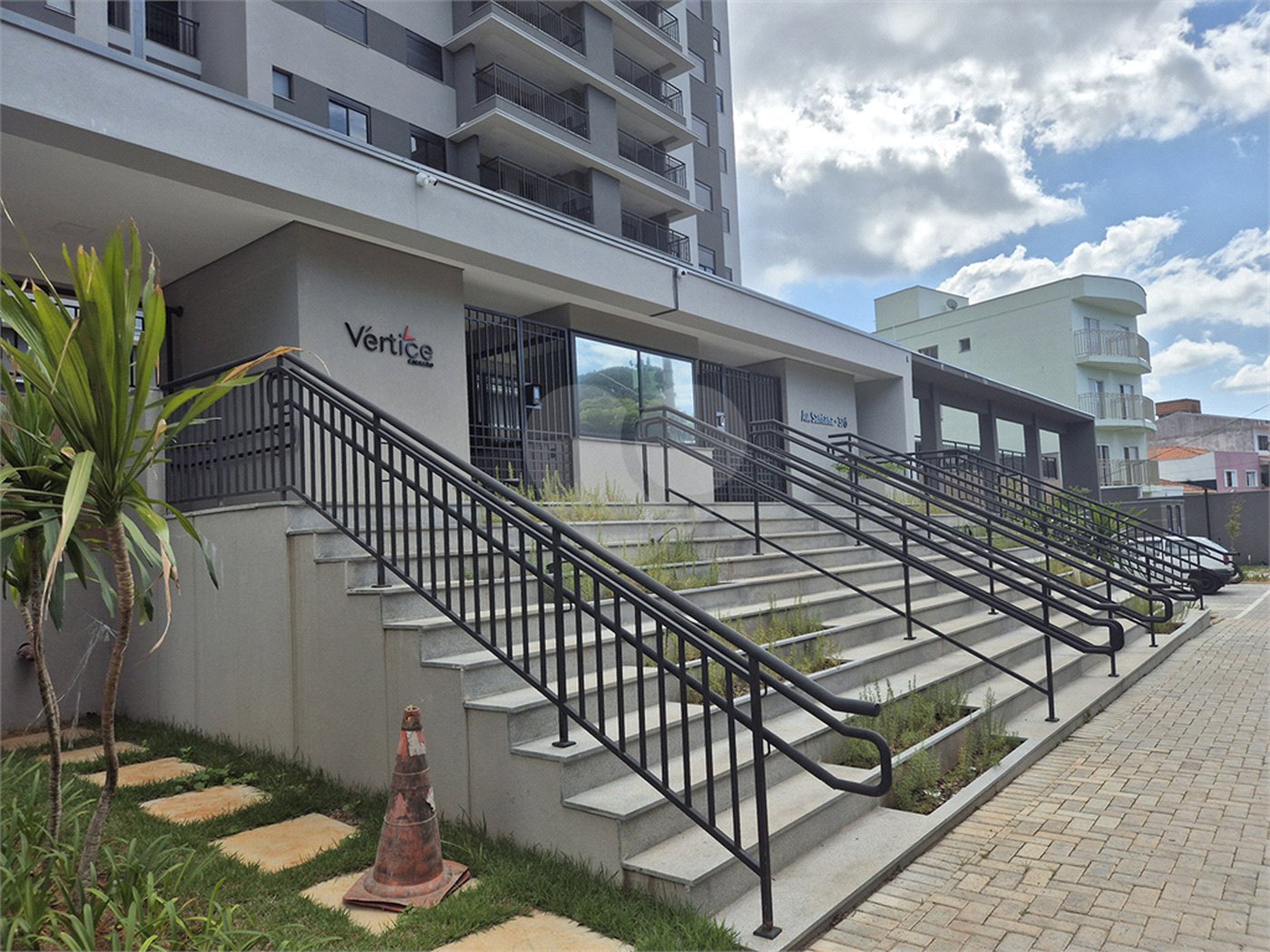 Apartamento para alugar com 3 quartos, sendo 1 suíte,  em Nova Gardênia, Atibaia, SP